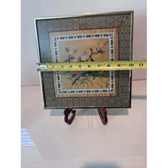 Vintage Framed Asian Silk Embroidered Art Pair Birds Flowers Wall‎ Decor
